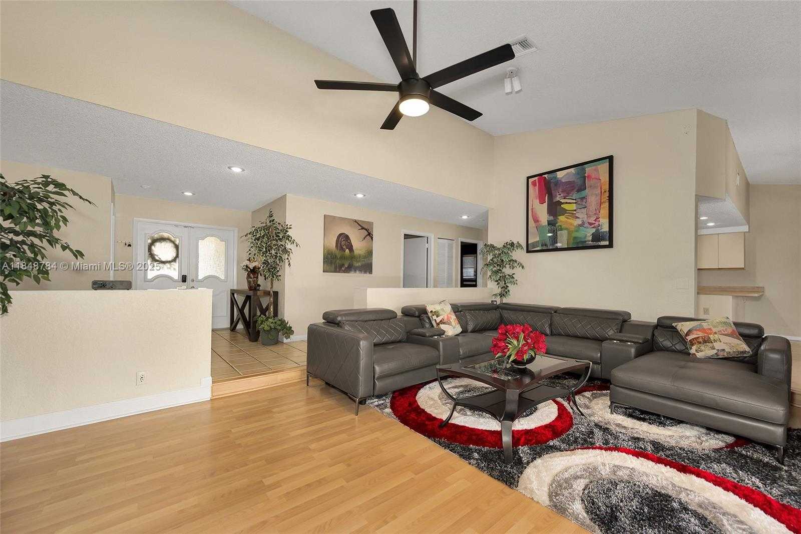 Small Image of 7921 NORTH WEST 90TH AVE, Tamarac Number 13