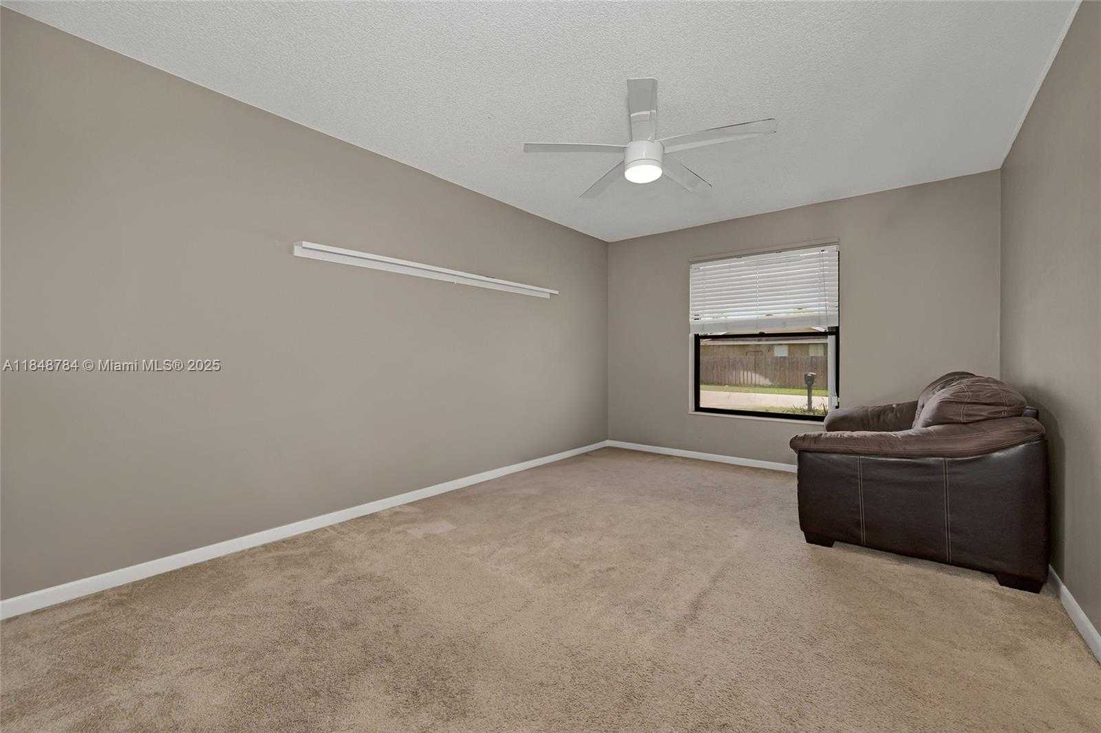 Small Image of 7921 NORTH WEST 90TH AVE, Tamarac Number 25