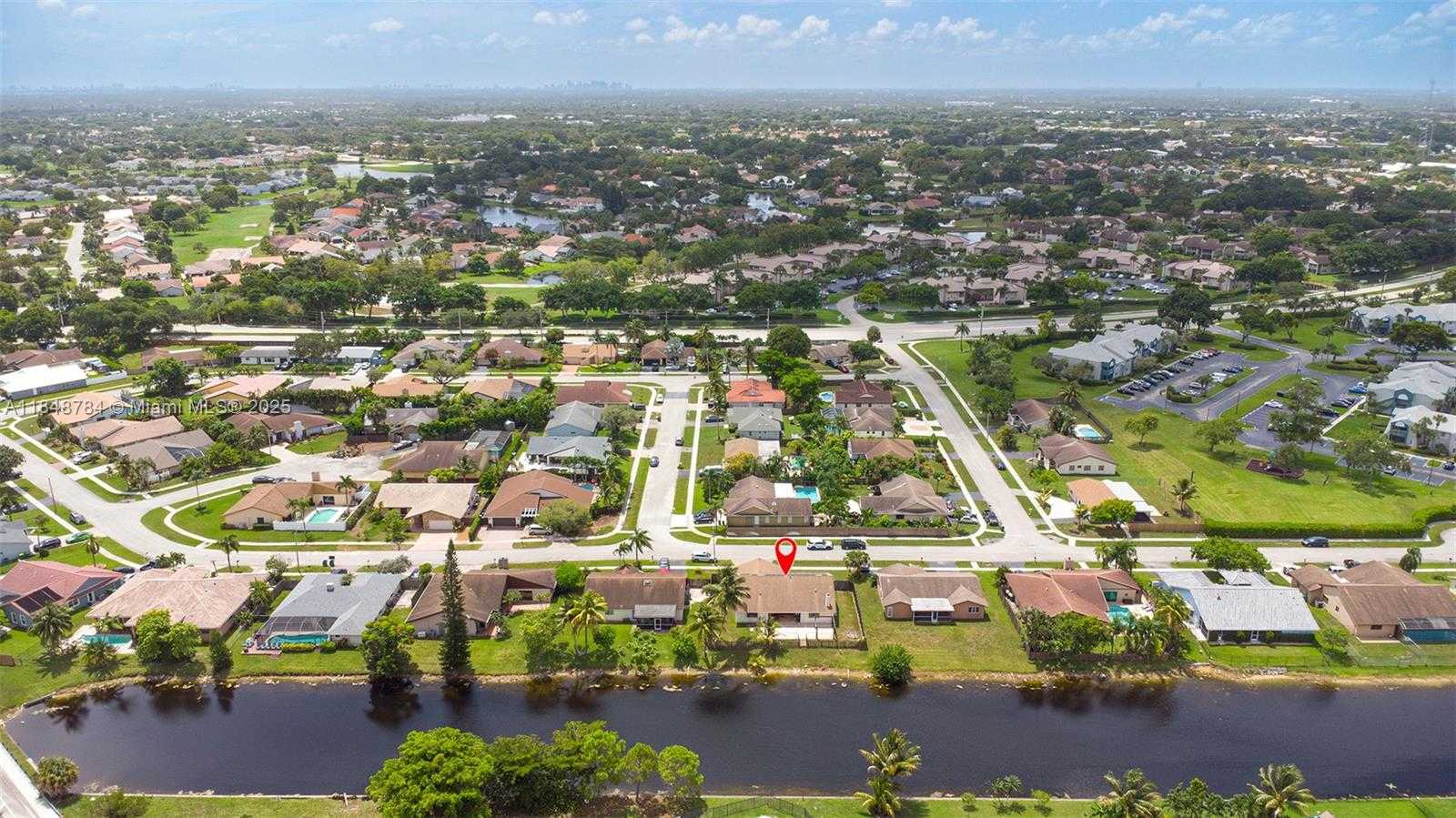 Small Image of 7921 NORTH WEST 90TH AVE, Tamarac Number 43