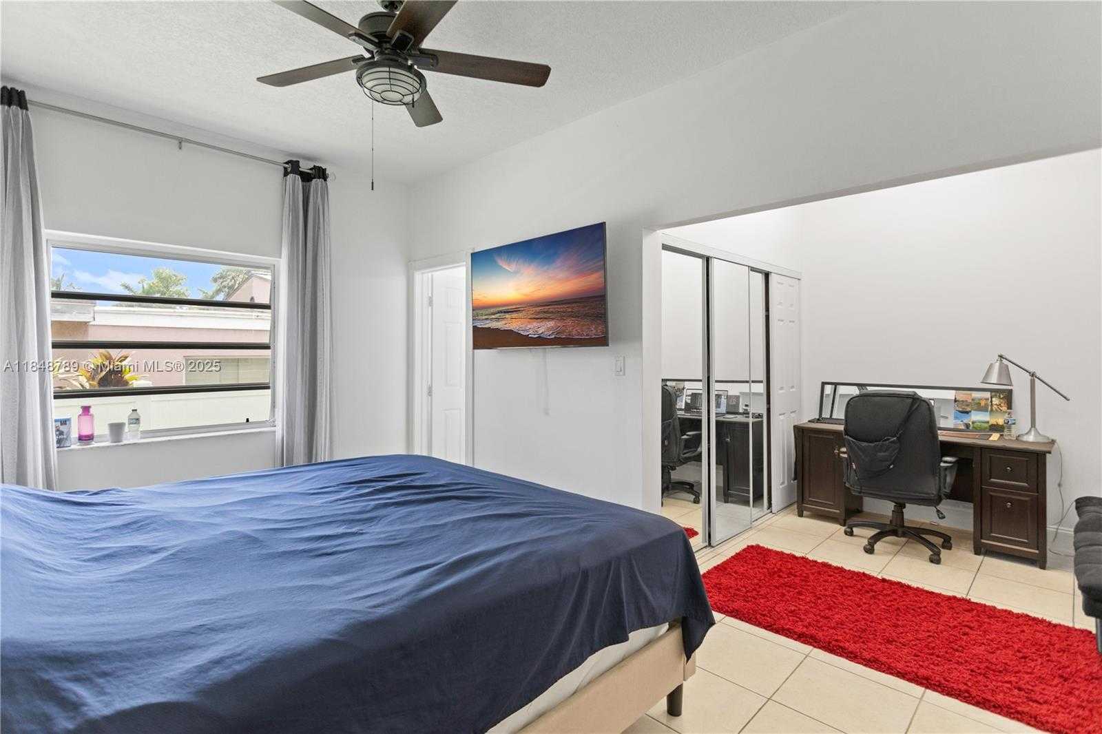 Small Image of 1623 MAYO ST, Hollywood Number 19
