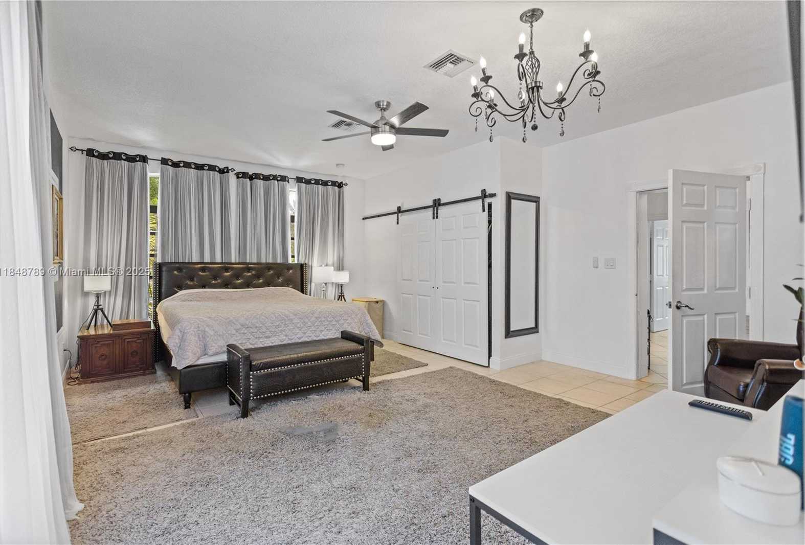 Small Image of 1623 MAYO ST, Hollywood Number 34