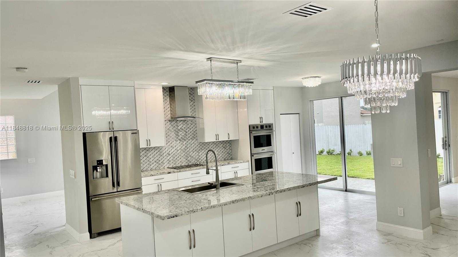 Small Image of 212 SOUTH WEST 179TH AVE, Pembroke Pines Number 18