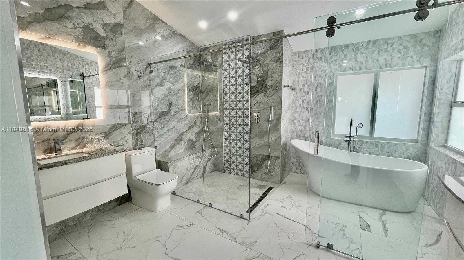Small Image of 212 SOUTH WEST 179TH AVE, Pembroke Pines Number 26