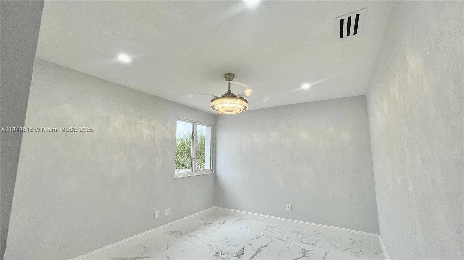 Small Image of 212 SOUTH WEST 179TH AVE, Pembroke Pines Number 29