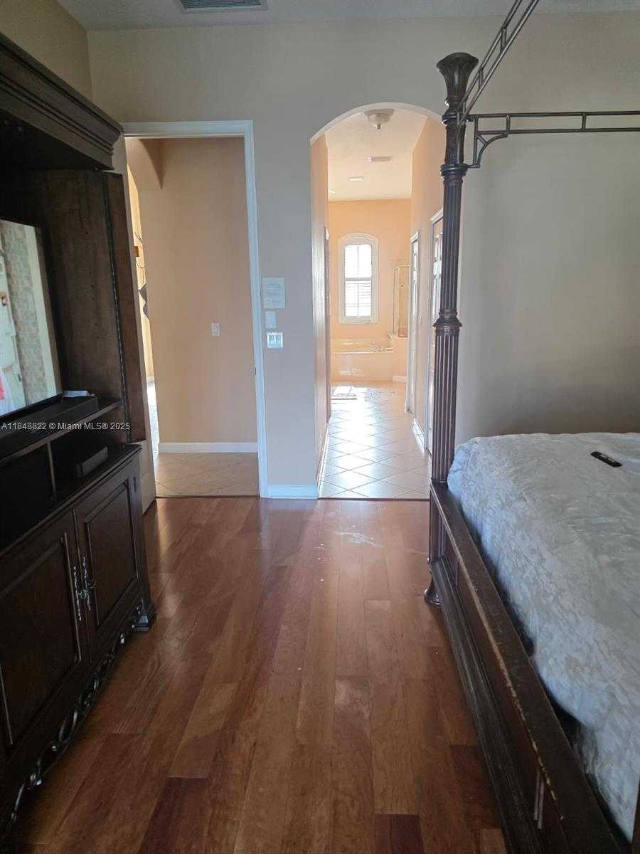 Small Image of 4017 WEST HAMILTON KY, West Palm Beach Number 28