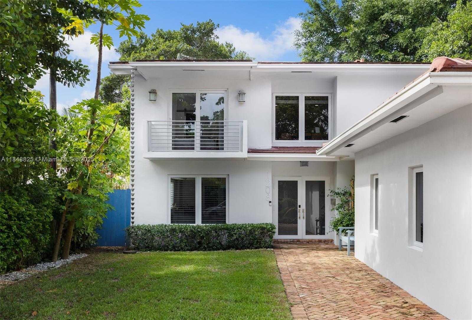 Small Image of 1208 MARIANA AVE, Coral Gables Number 2