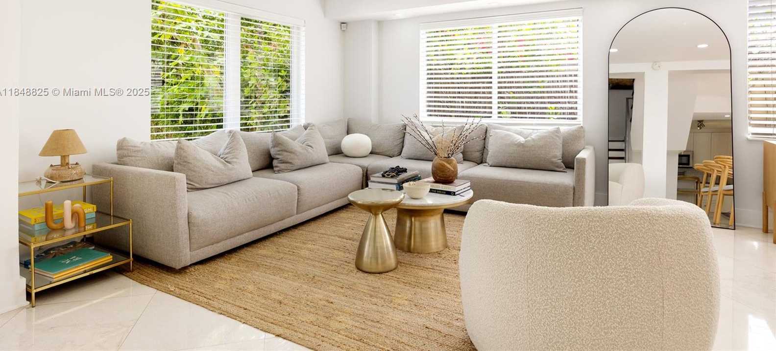 Small Image of 1208 MARIANA AVE, Coral Gables Number 6