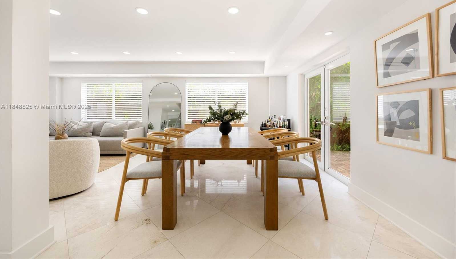 Small Image of 1208 MARIANA AVE, Coral Gables Number 7