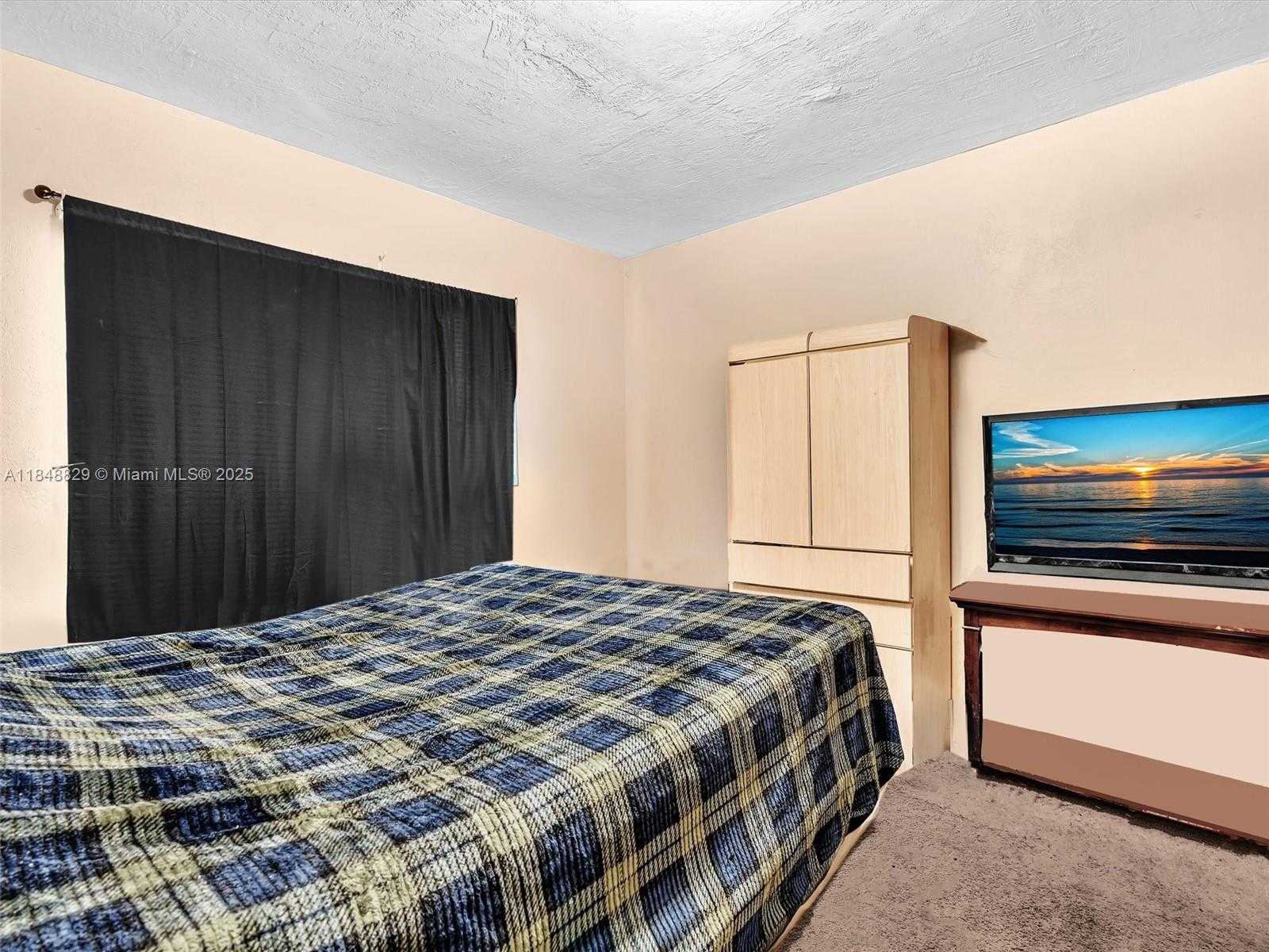 Small Image of 17175 NORTH EAST 21ST AVE, North Miami Beach Number 23