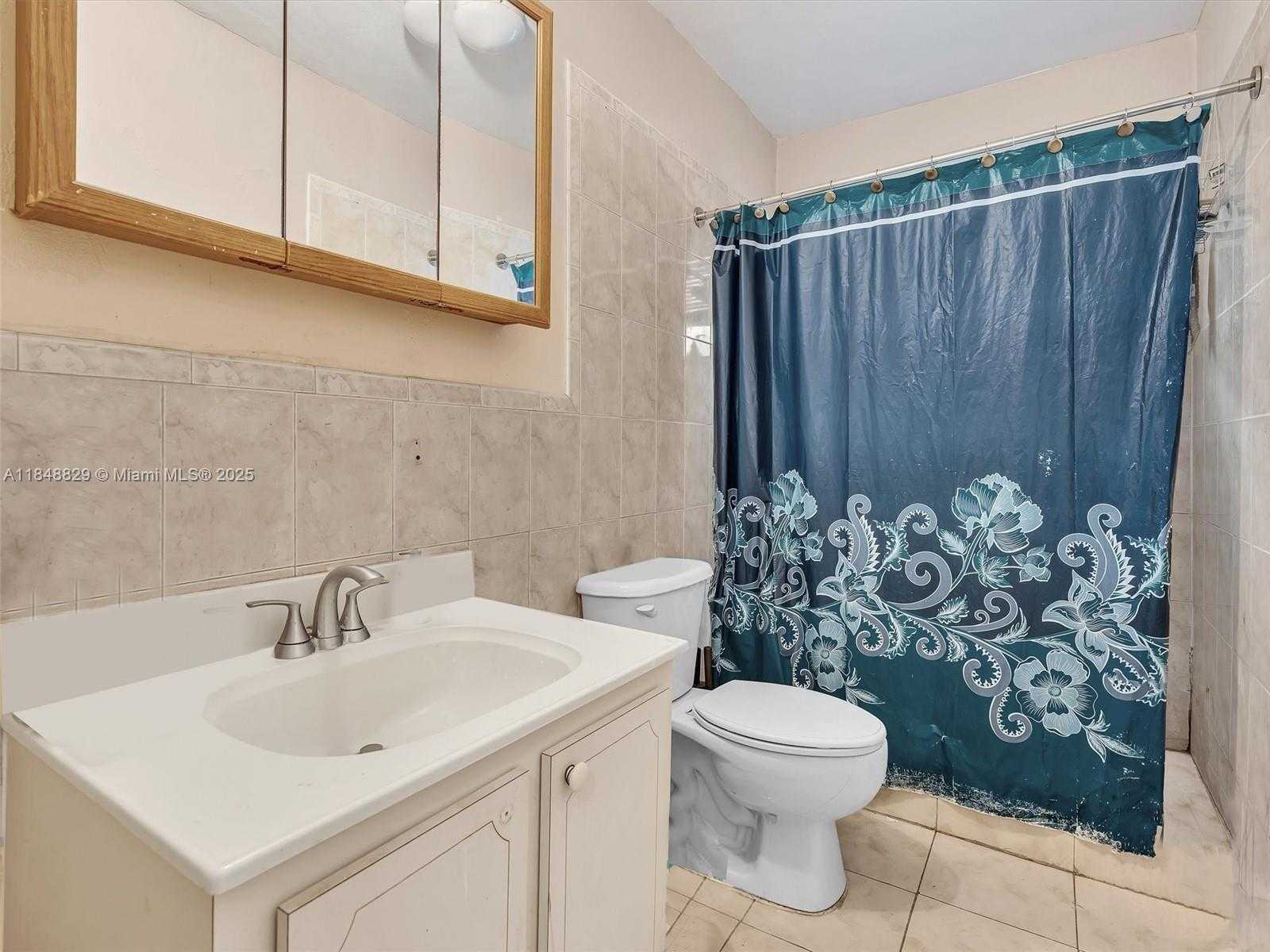 Small Image of 17175 NORTH EAST 21ST AVE, North Miami Beach Number 25