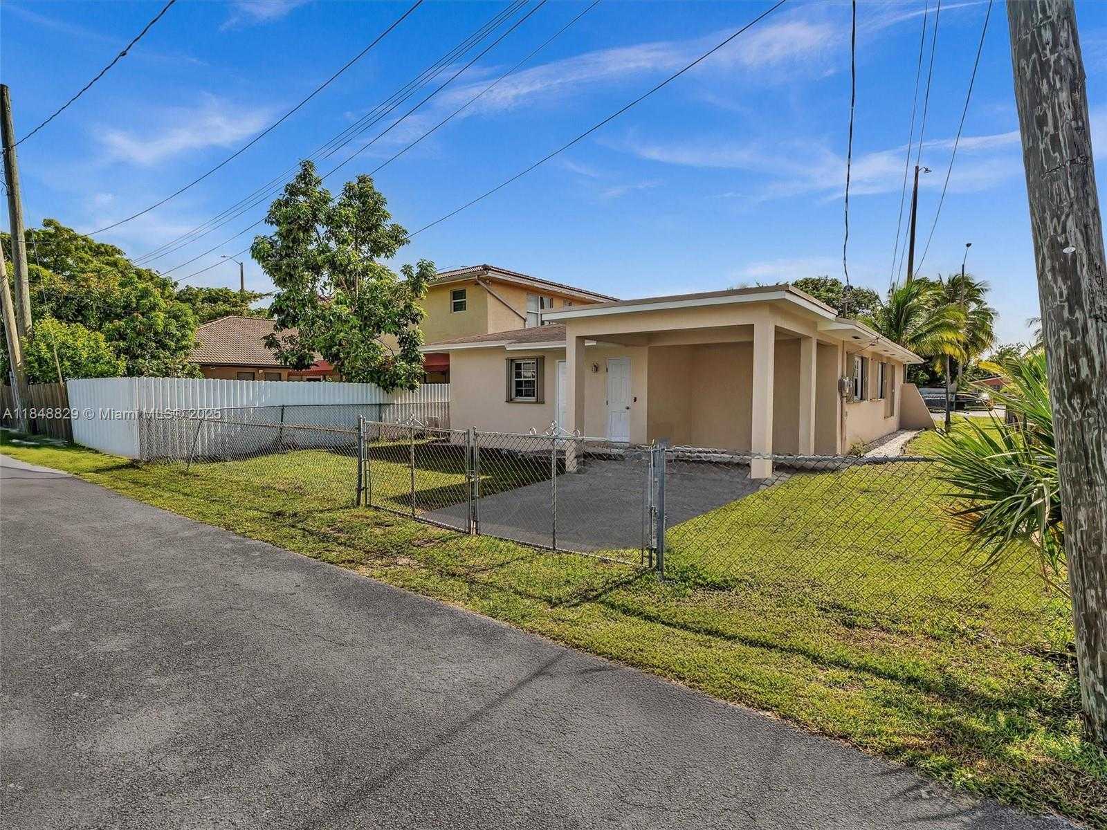Small Image of 17175 NORTH EAST 21ST AVE, North Miami Beach Number 40