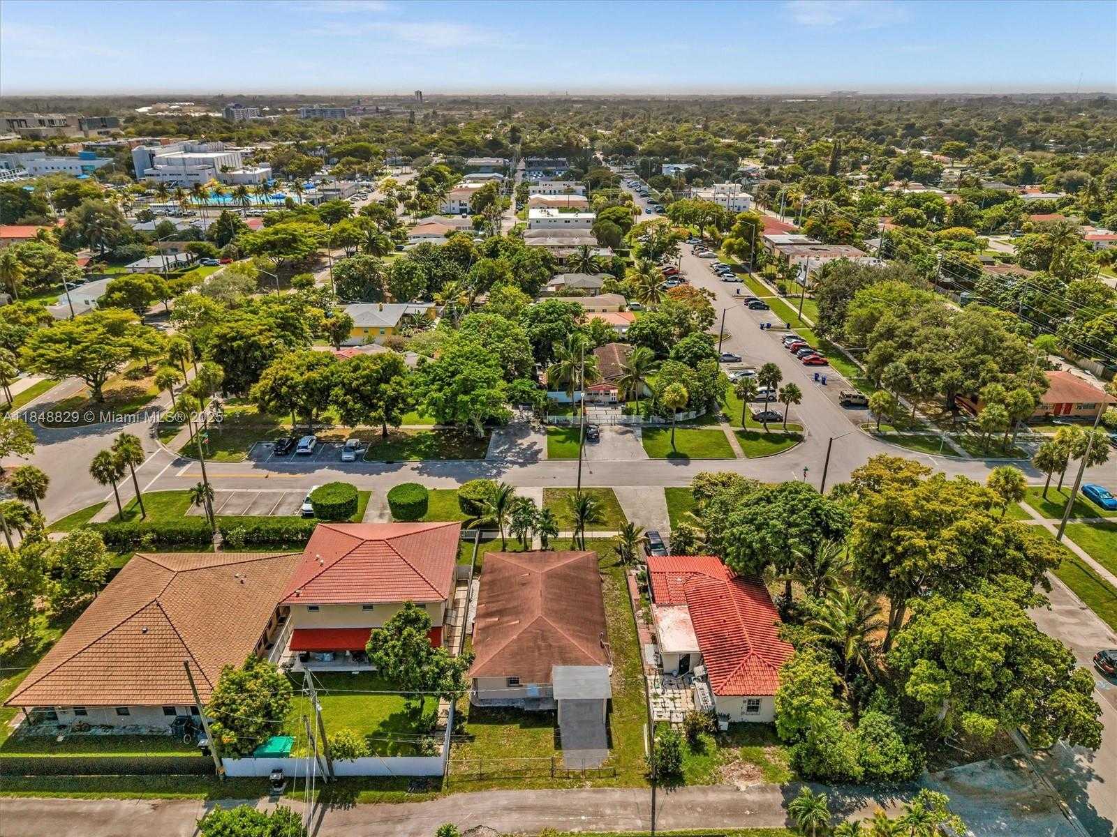Small Image of 17175 NORTH EAST 21ST AVE, North Miami Beach Number 47