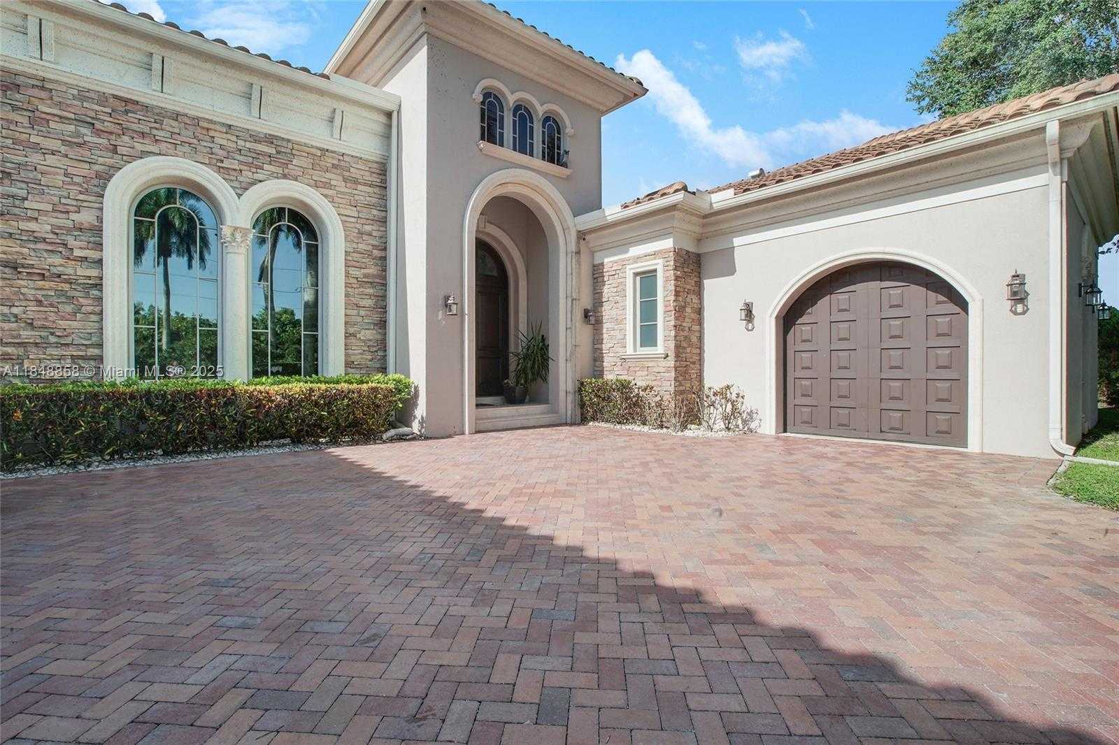 Small Image of 741 RANCH RD, Weston Number 10