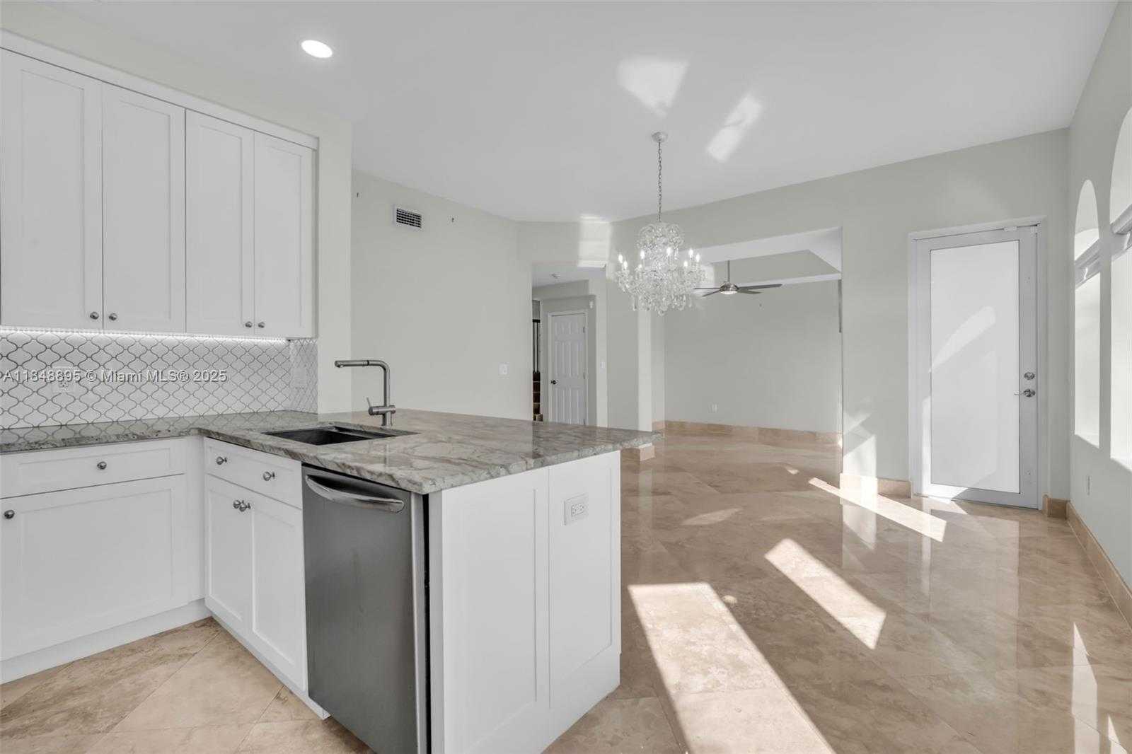 Small Image of 3156 NORTH EAST 212TH TER, Aventura Number 17