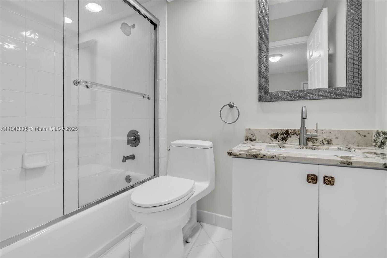 Small Image of 3156 NORTH EAST 212TH TER, Aventura Number 24