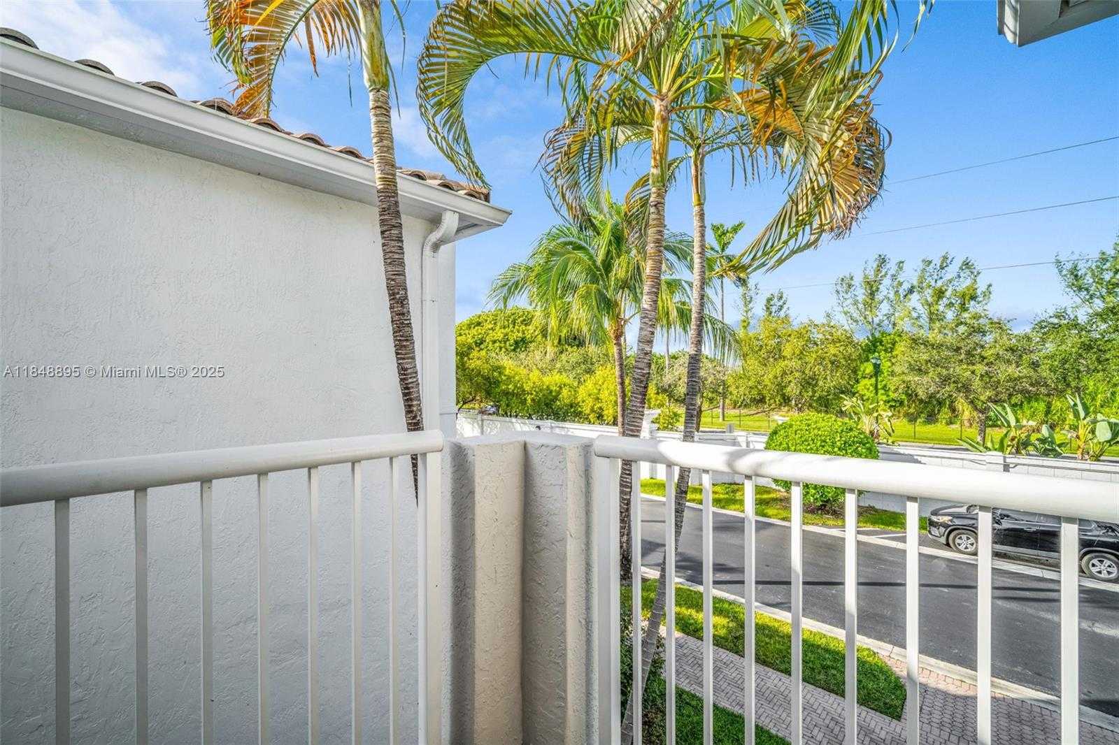 Small Image of 3156 NORTH EAST 212TH TER, Aventura Number 43