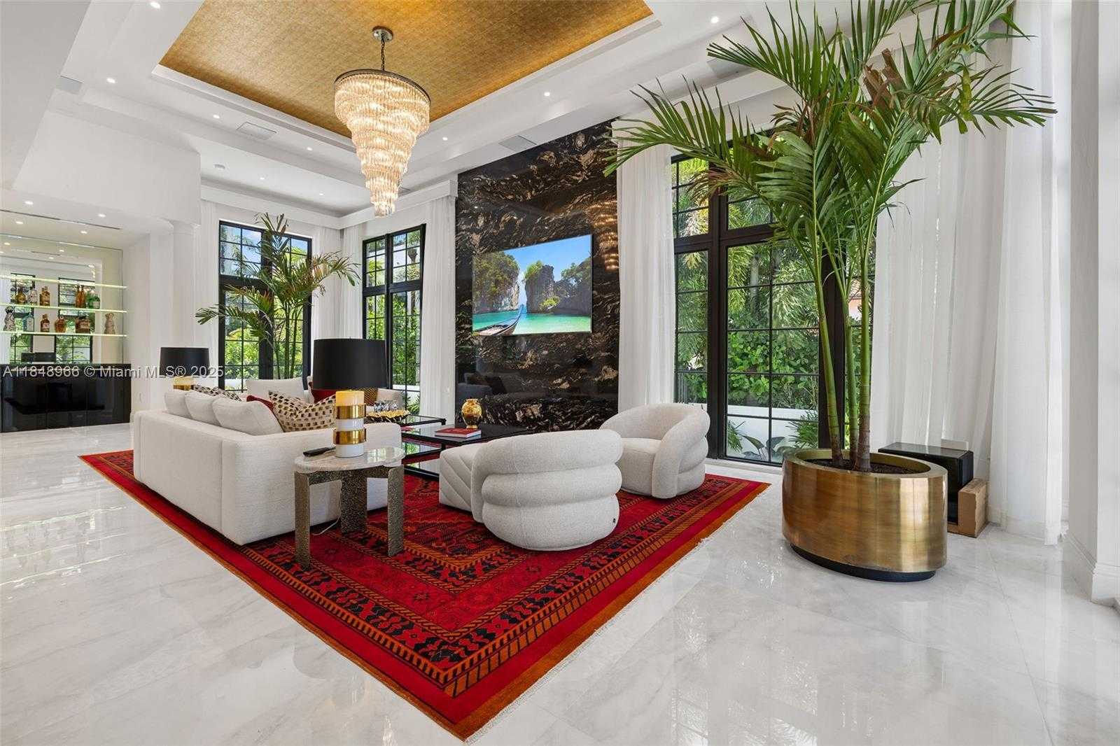 Small Image of 2321 NORTH BAY RD, Miami Beach Number 11
