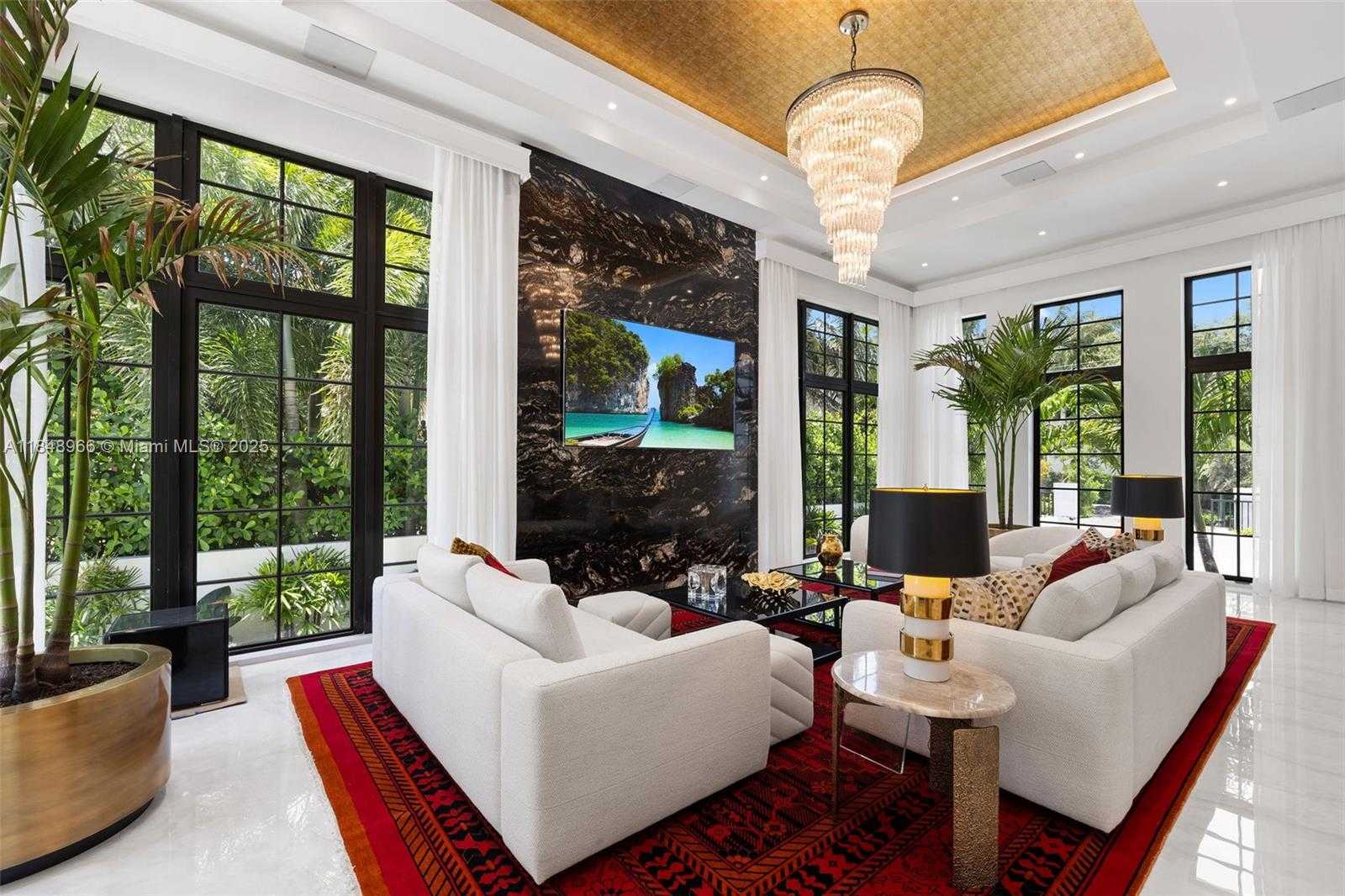 Small Image of 2321 NORTH BAY RD, Miami Beach Number 15
