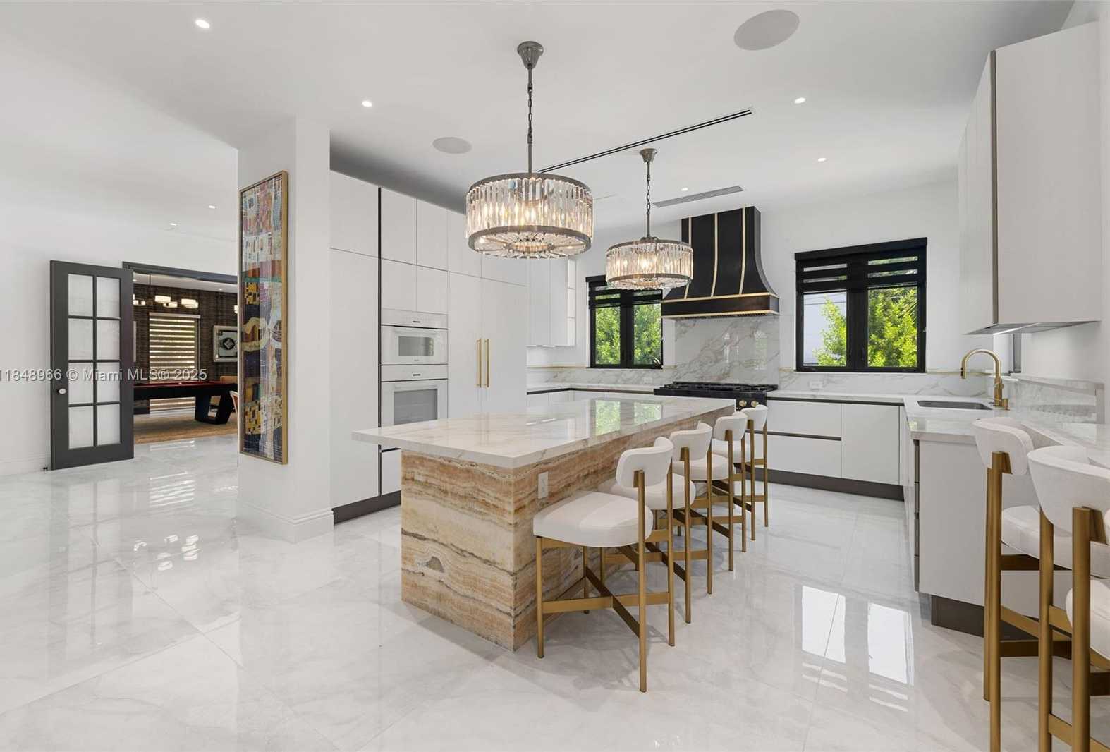 Small Image of 2321 NORTH BAY RD, Miami Beach Number 23