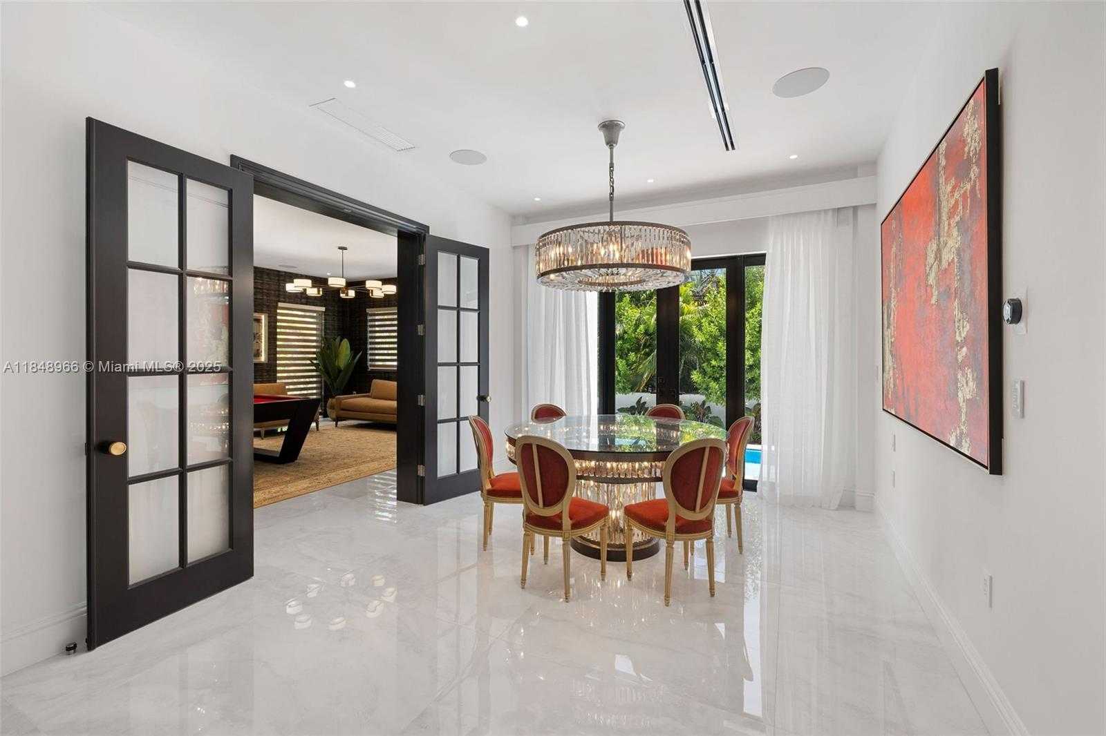 Small Image of 2321 NORTH BAY RD, Miami Beach Number 28