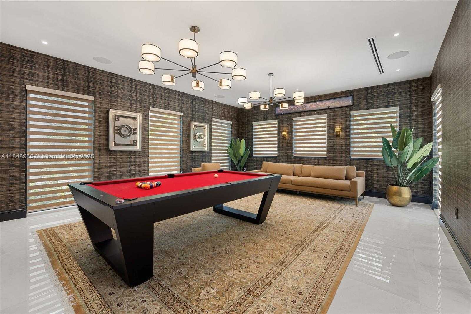Small Image of 2321 NORTH BAY RD, Miami Beach Number 30