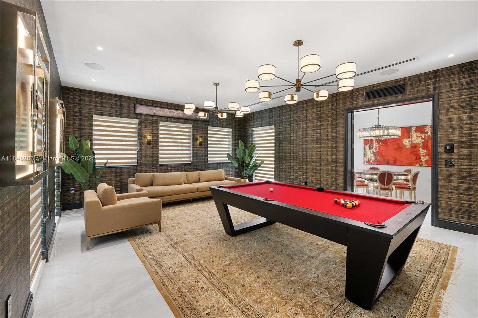 Small Image of 2321 NORTH BAY RD, Miami Beach Number 32
