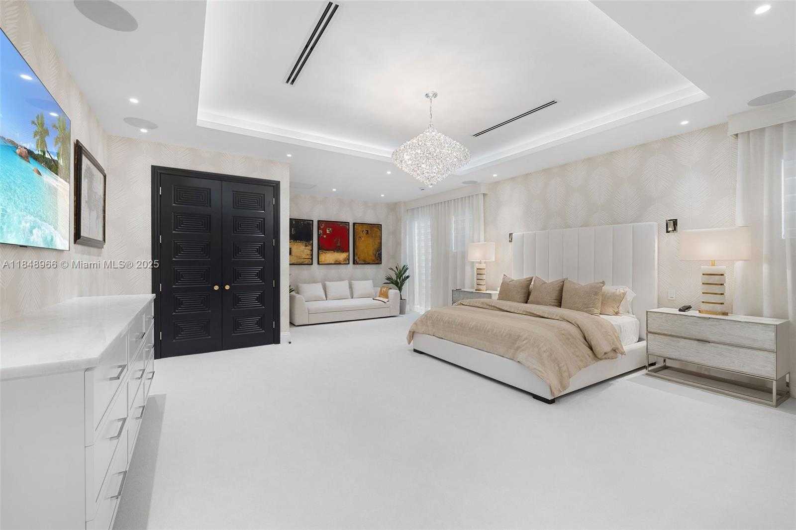Small Image of 2321 NORTH BAY RD, Miami Beach Number 45