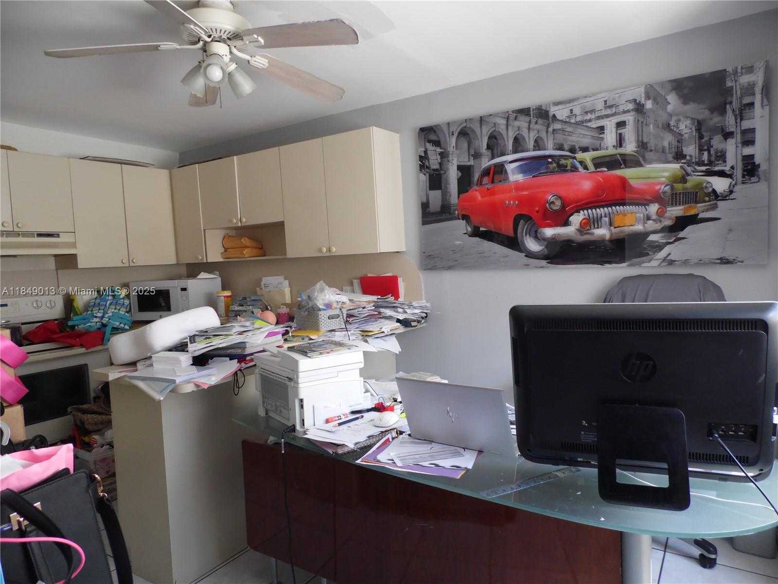 Small Image of 1695 WEST 6TH AVE, Hialeah Number 10