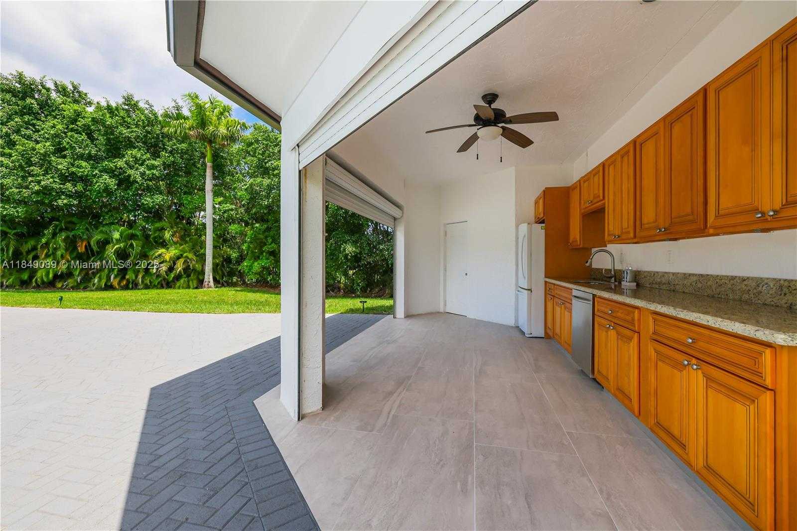 Small Image of 601 RANCH RD, Weston Number 52