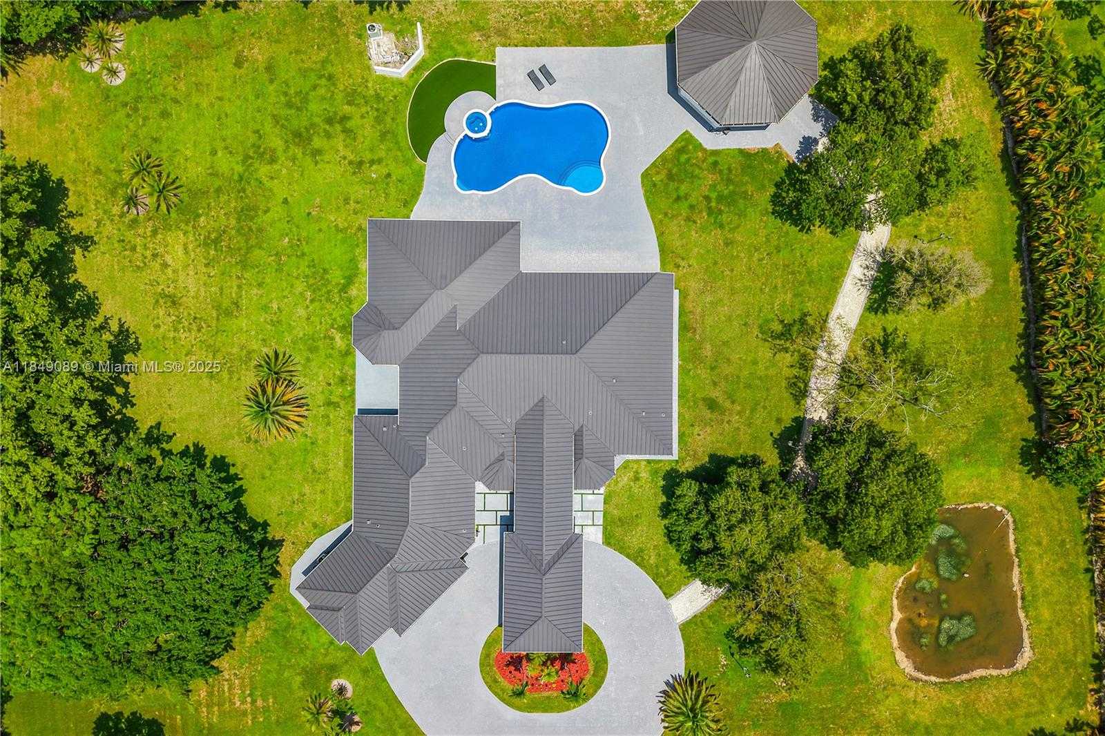 Small Image of 601 RANCH RD, Weston Number 61
