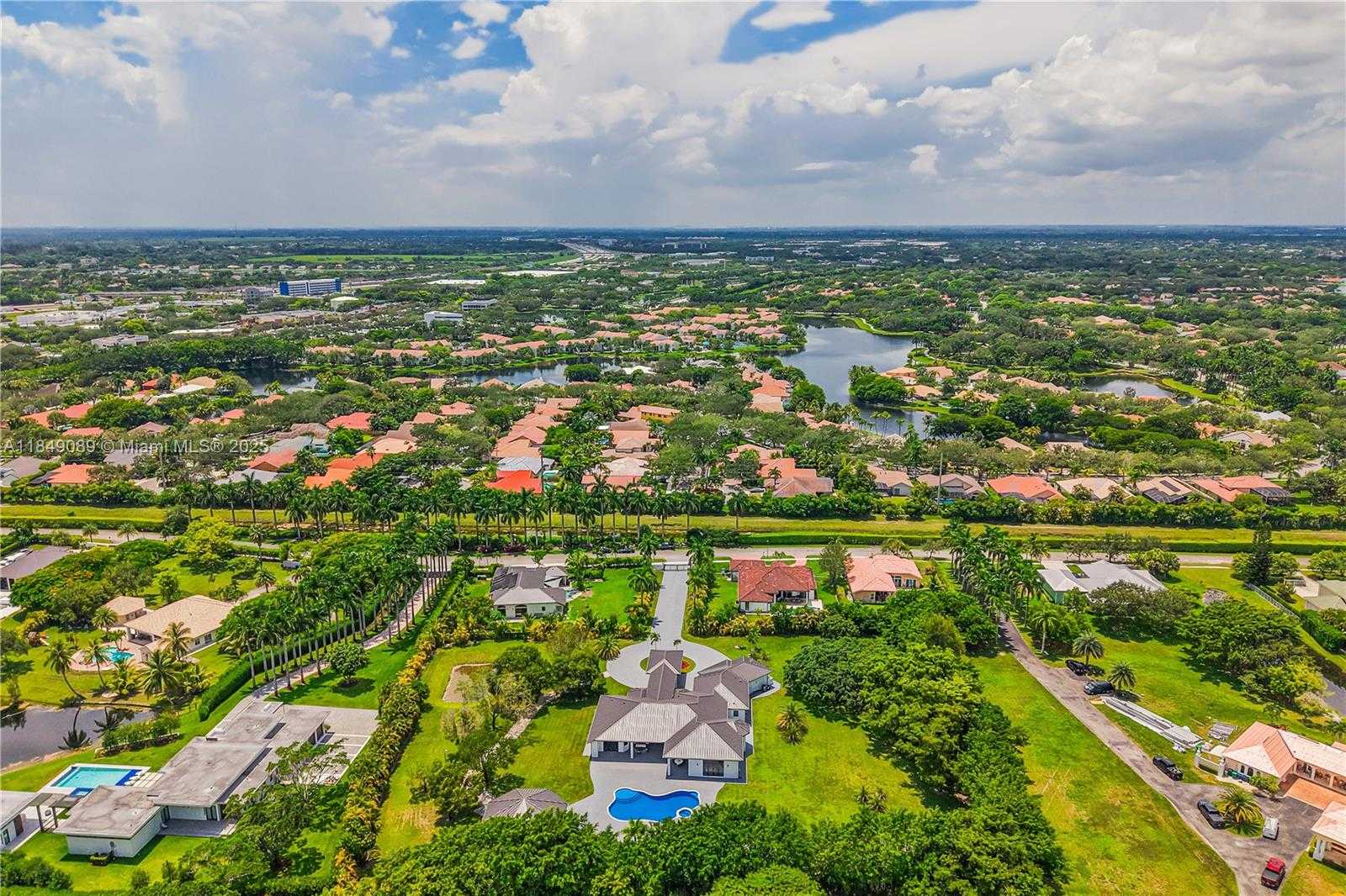 Small Image of 601 RANCH RD, Weston Number 67