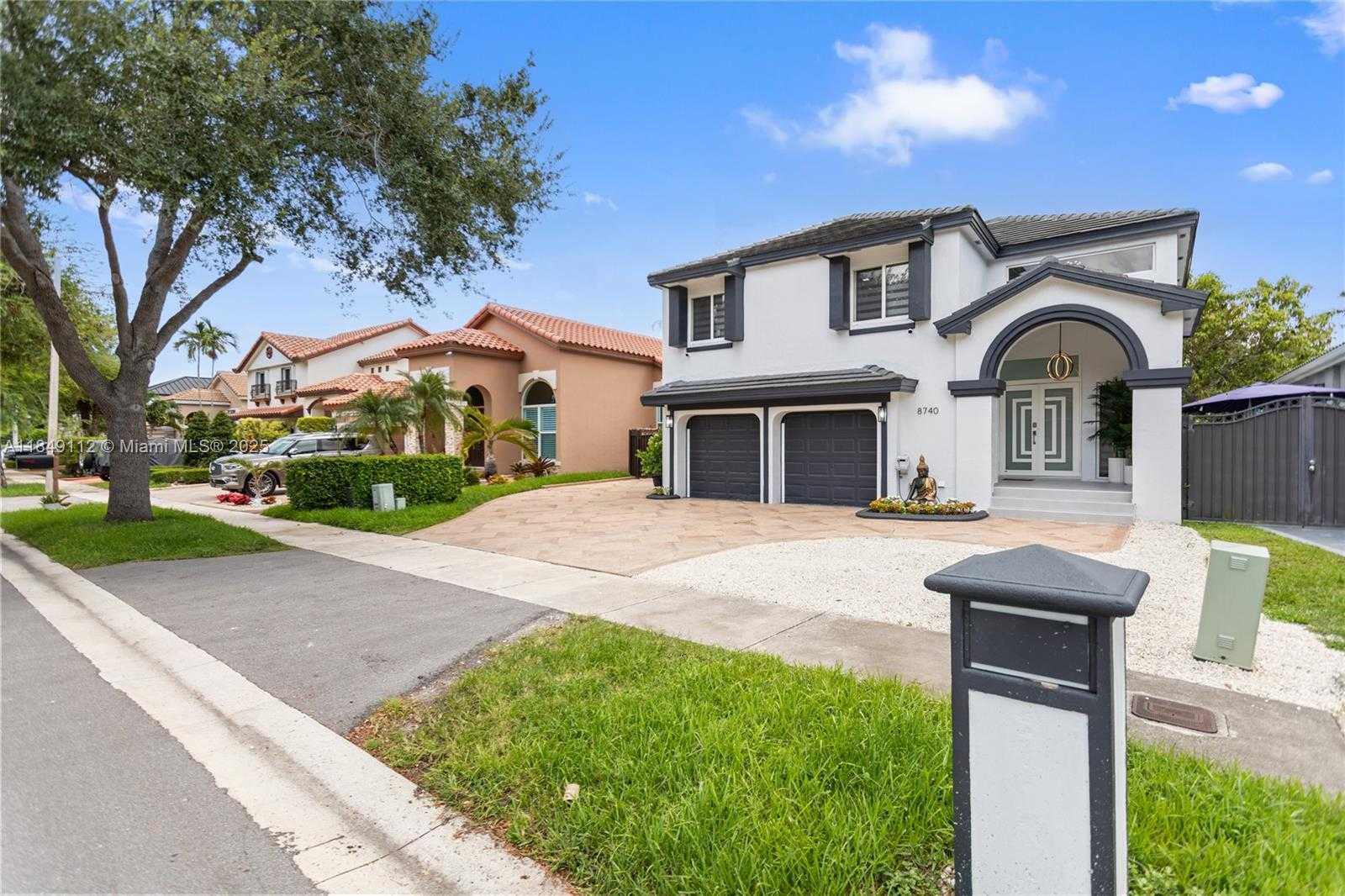 Small Image of 8740 NORTH WEST 153RD TER, Miami Lakes Number 4