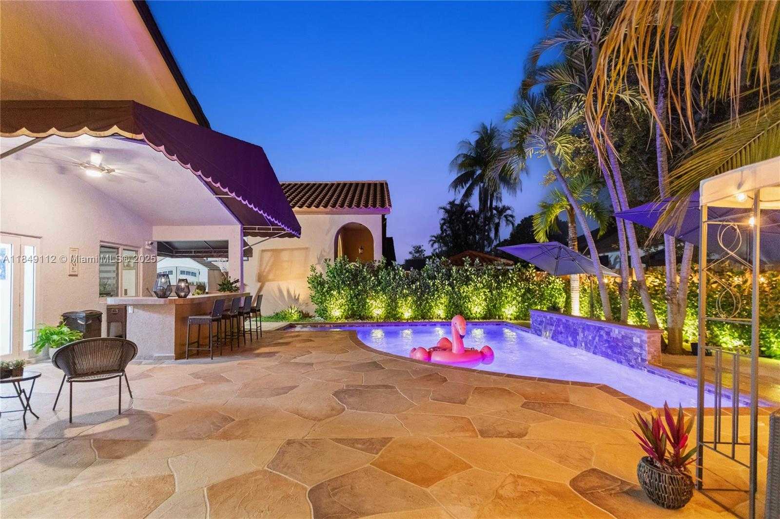 Small Image of 8740 NORTH WEST 153RD TER, Miami Lakes Number 67
