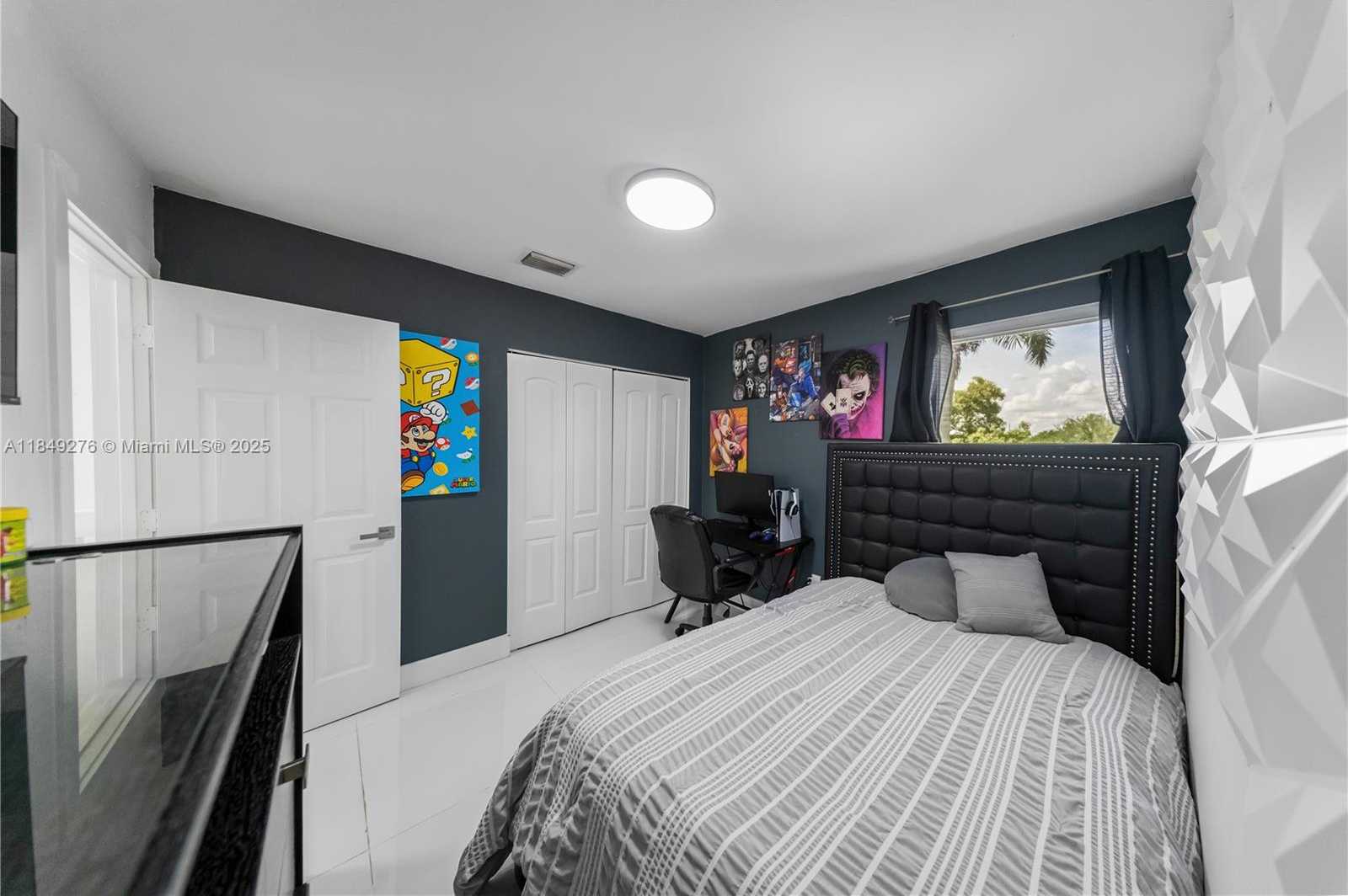 Small Image of 18858 NORTH WEST 63RD CT CIR, Hialeah Number 19