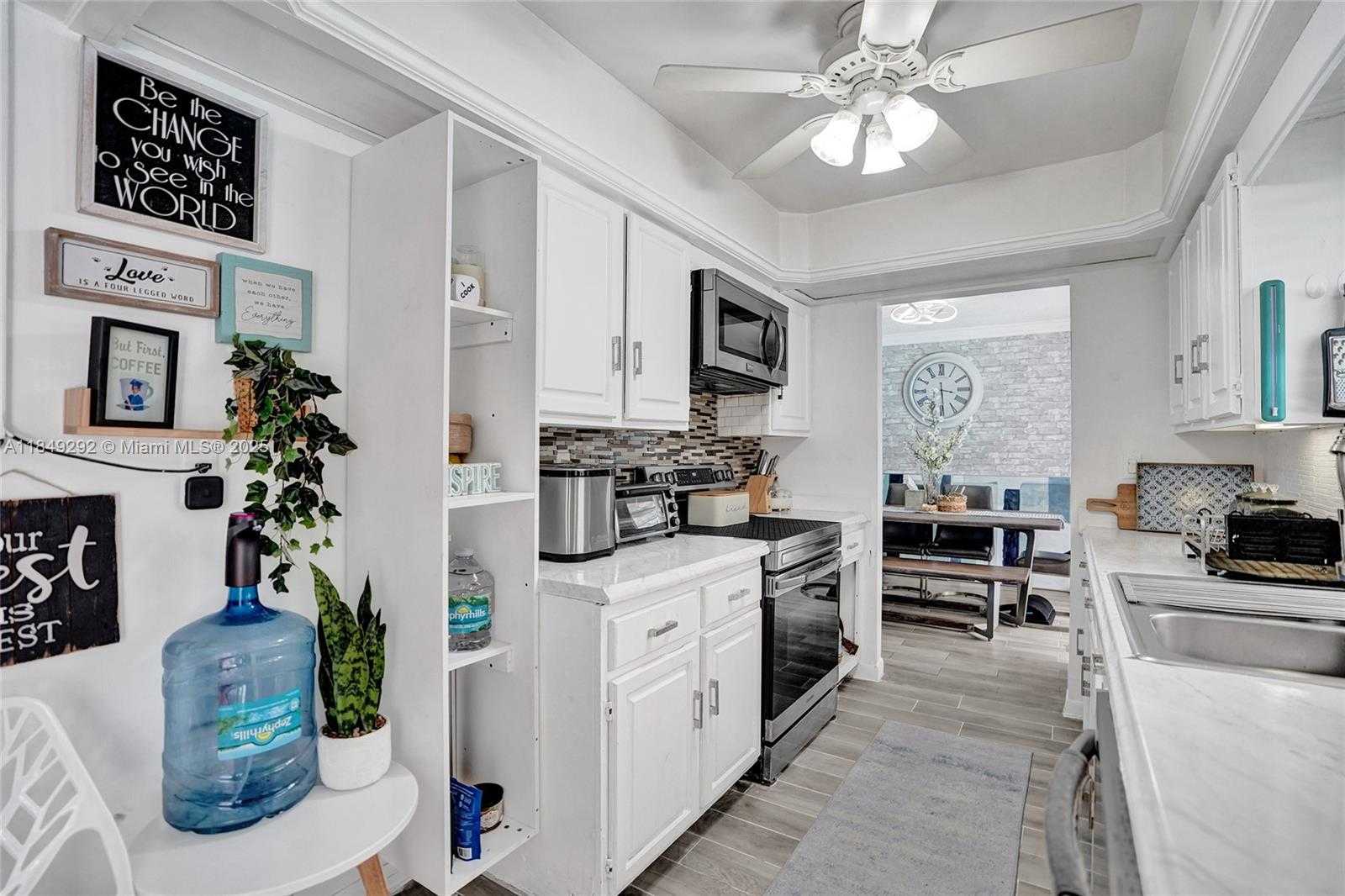 Small Image of 7811 NORTH WEST 75TH AVE, Tamarac Number 27