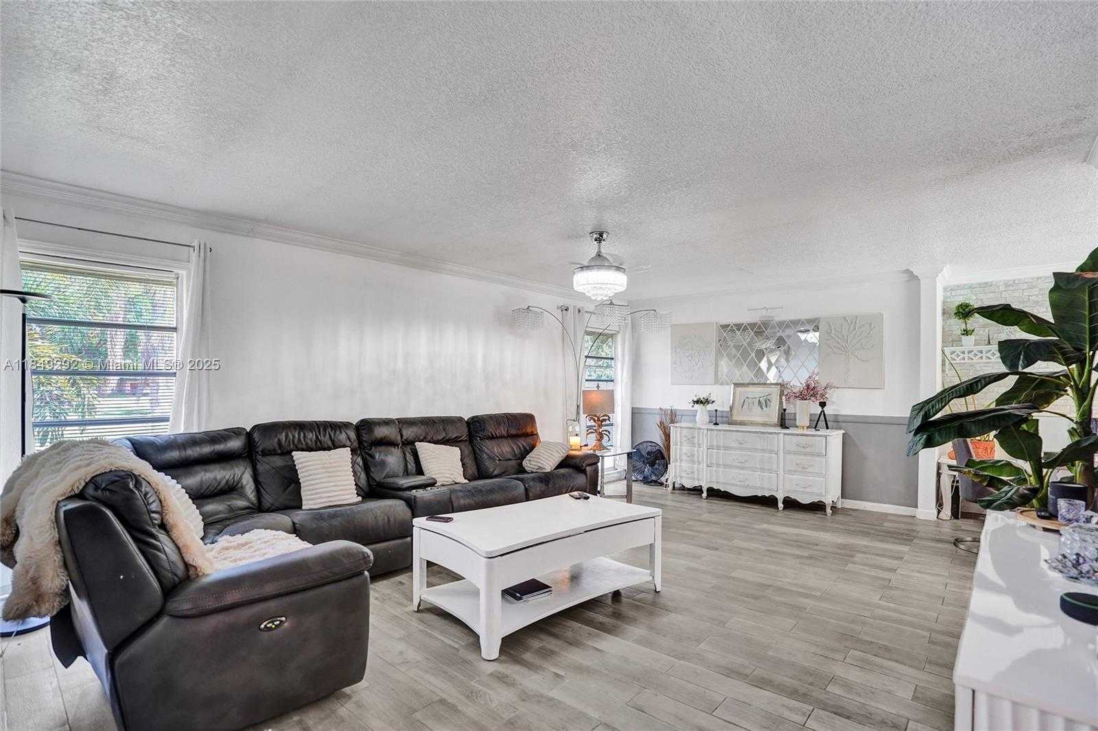 Small Image of 7811 NORTH WEST 75TH AVE, Tamarac Number 35
