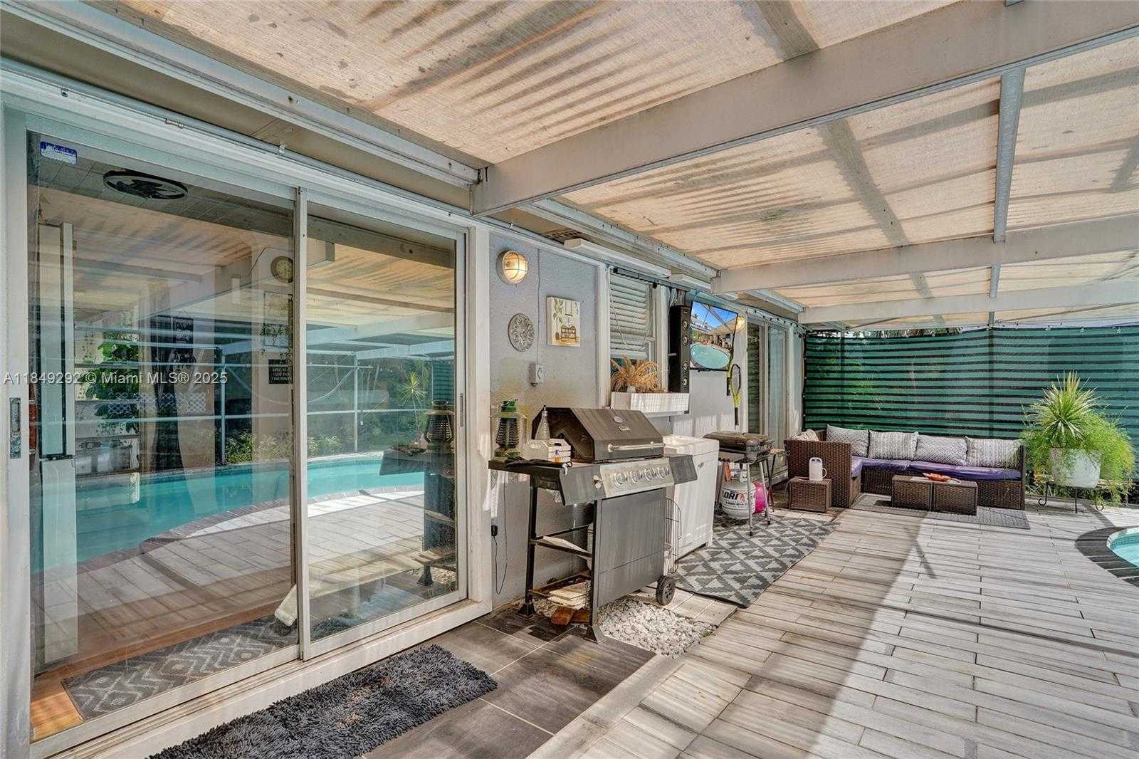 Small Image of 7811 NORTH WEST 75TH AVE, Tamarac Number 39