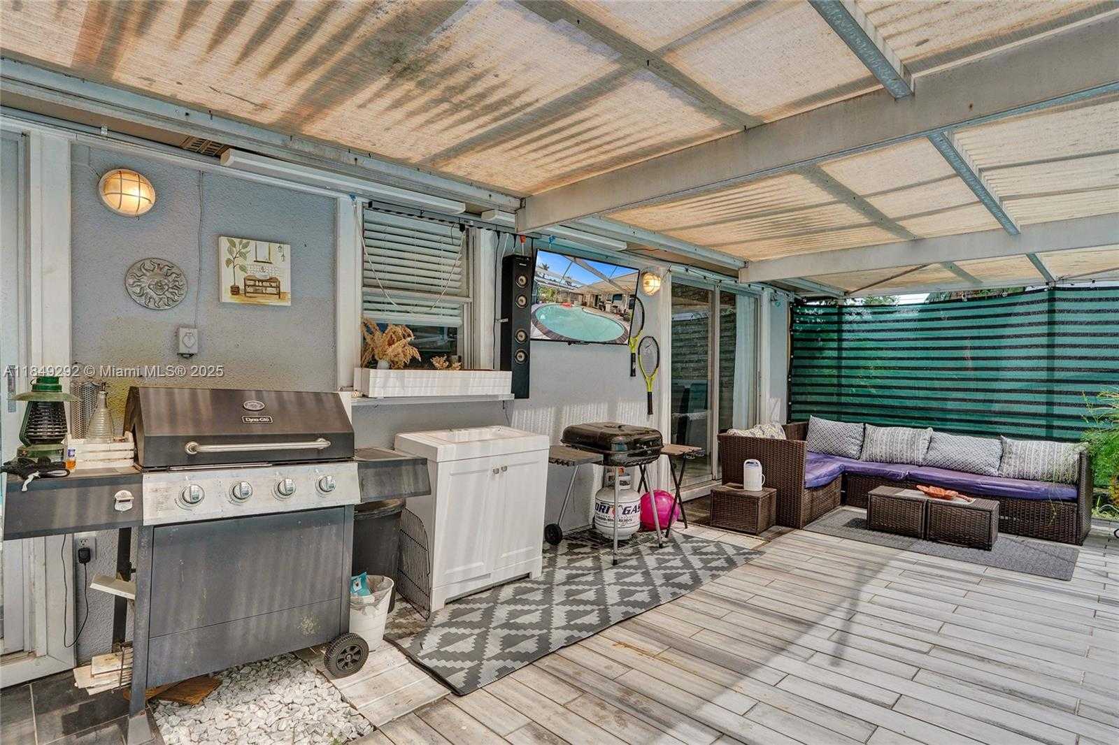 Small Image of 7811 NORTH WEST 75TH AVE, Tamarac Number 40