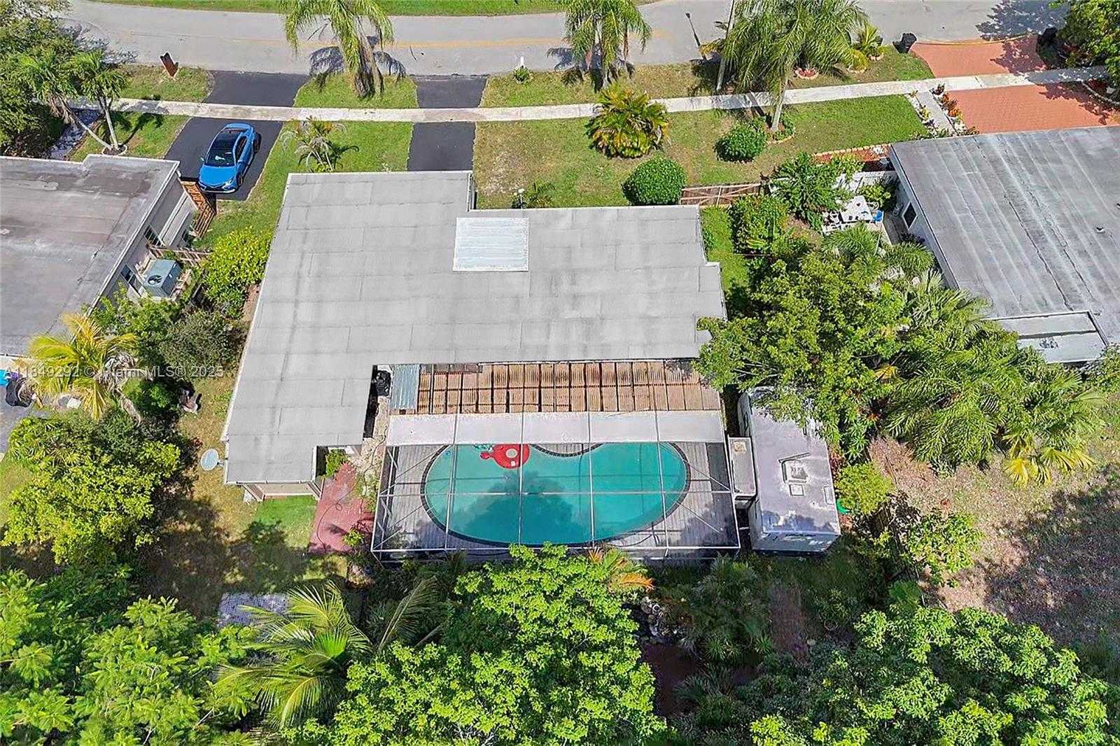 Small Image of 7811 NORTH WEST 75TH AVE, Tamarac Number 62