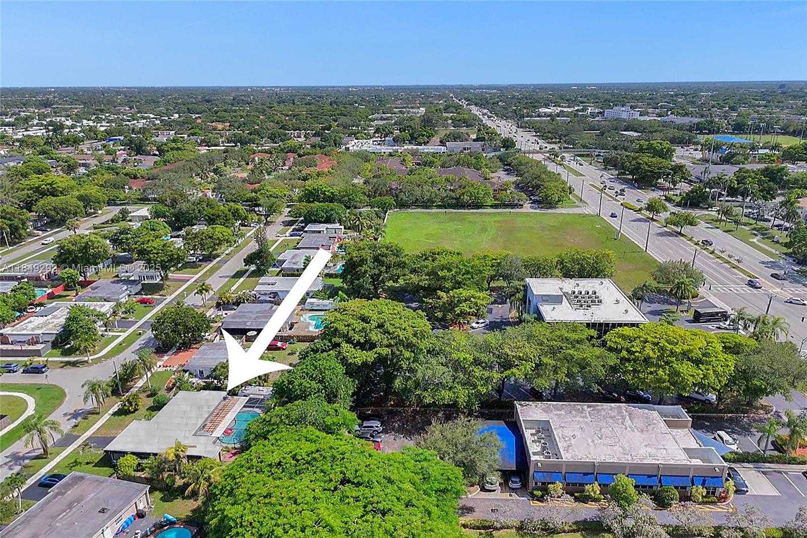 Small Image of 7811 NORTH WEST 75TH AVE, Tamarac Number 63