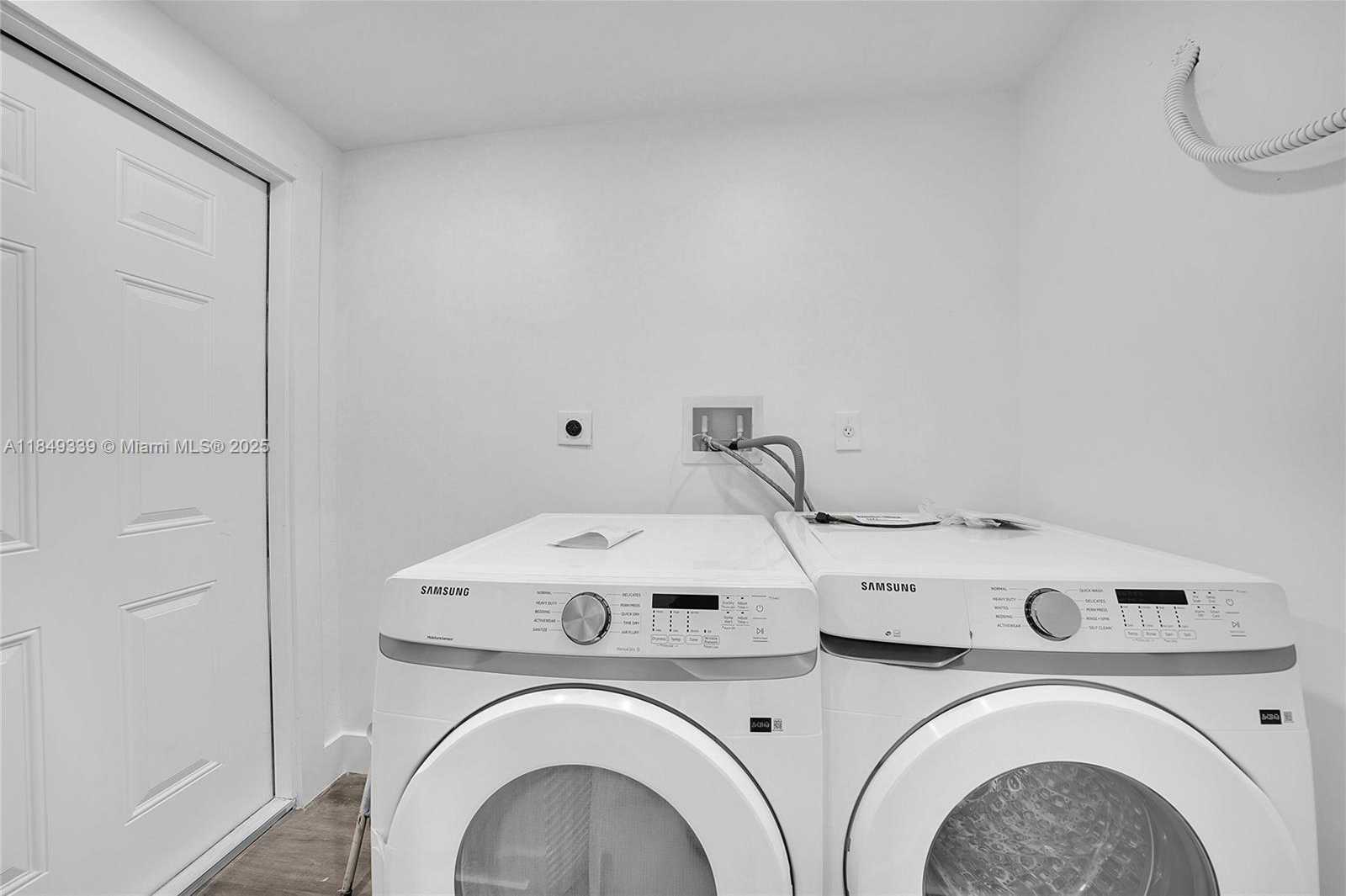 Small Image of 5658 SOUTH WEST 1ST ST, Miami Number 12