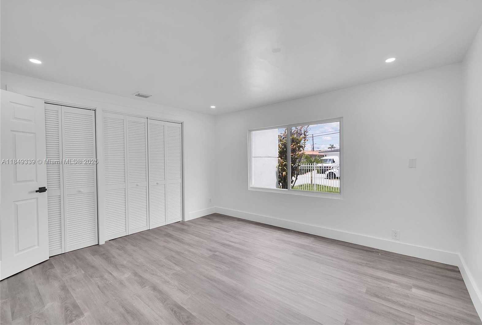 Small Image of 5658 SOUTH WEST 1ST ST, Miami Number 15