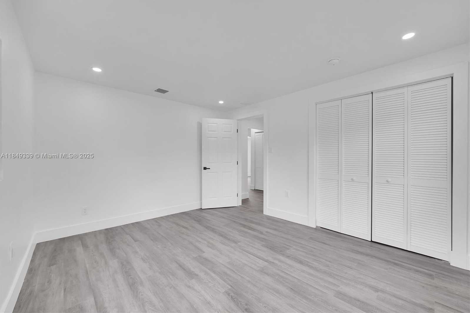 Small Image of 5658 SOUTH WEST 1ST ST, Miami Number 19