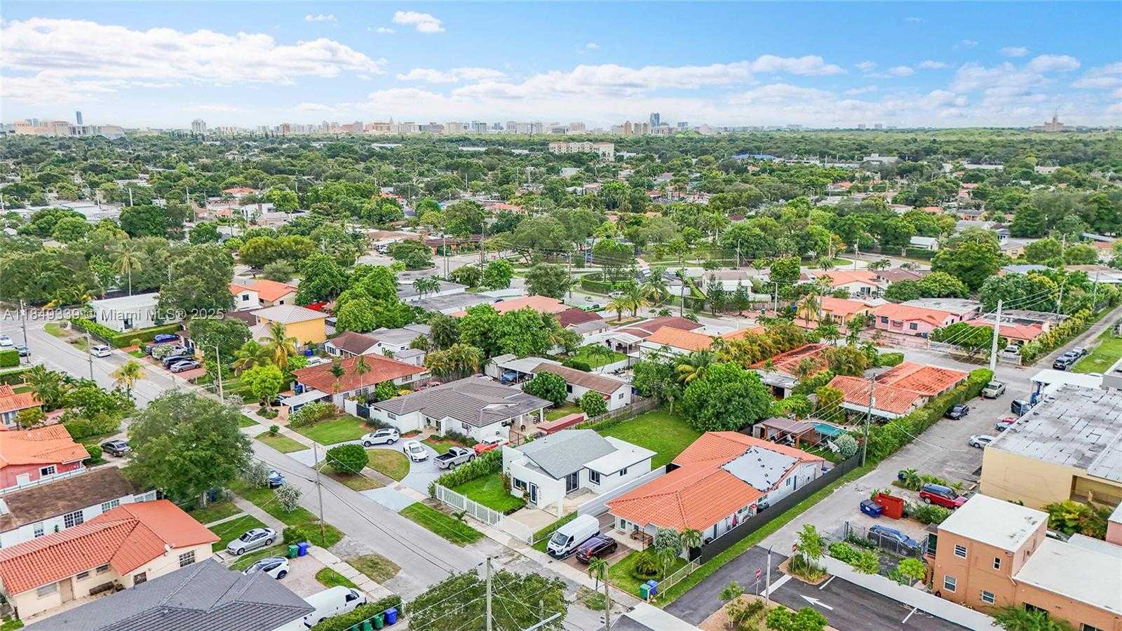 Small Image of 5658 SOUTH WEST 1ST ST, Miami Number 32