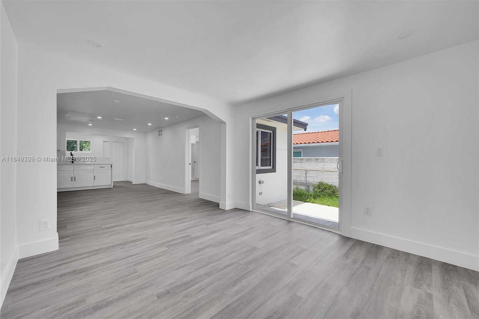 Small Image of 5658 SOUTH WEST 1ST ST, Miami Number 7