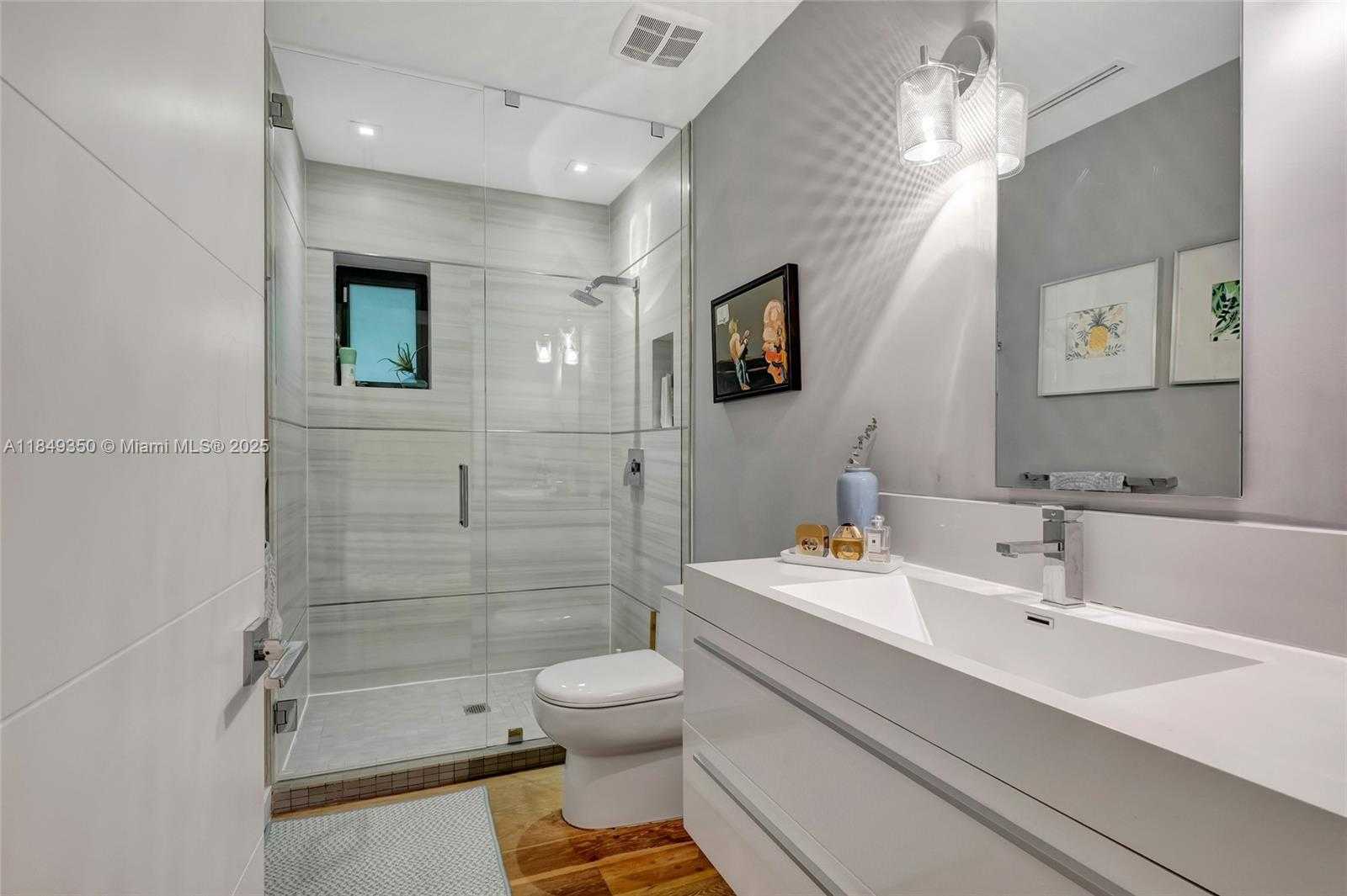 Small Image of 2152 PRAIRIE AVE, Miami Beach Number 43