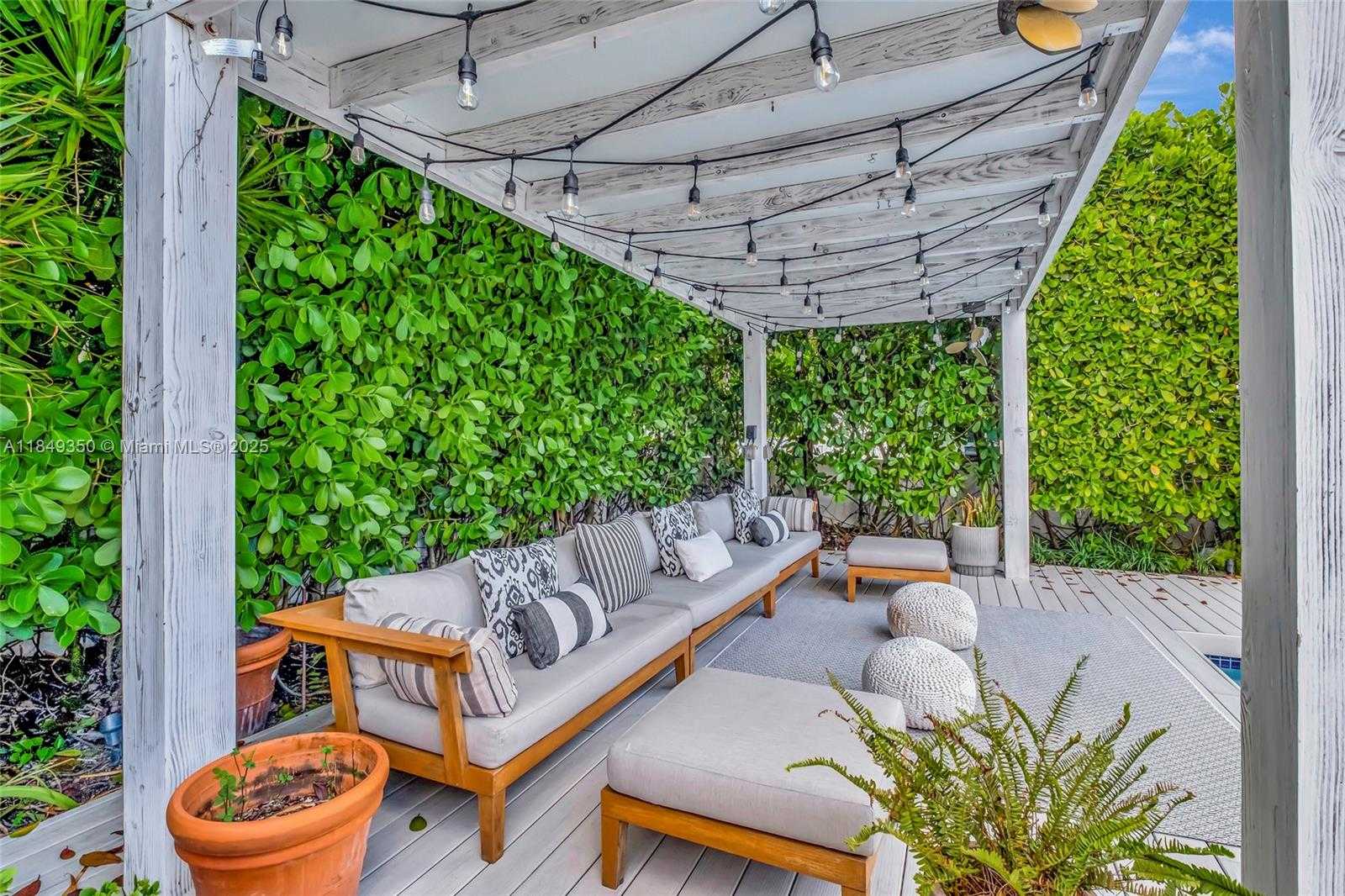 Small Image of 2152 PRAIRIE AVE, Miami Beach Number 52