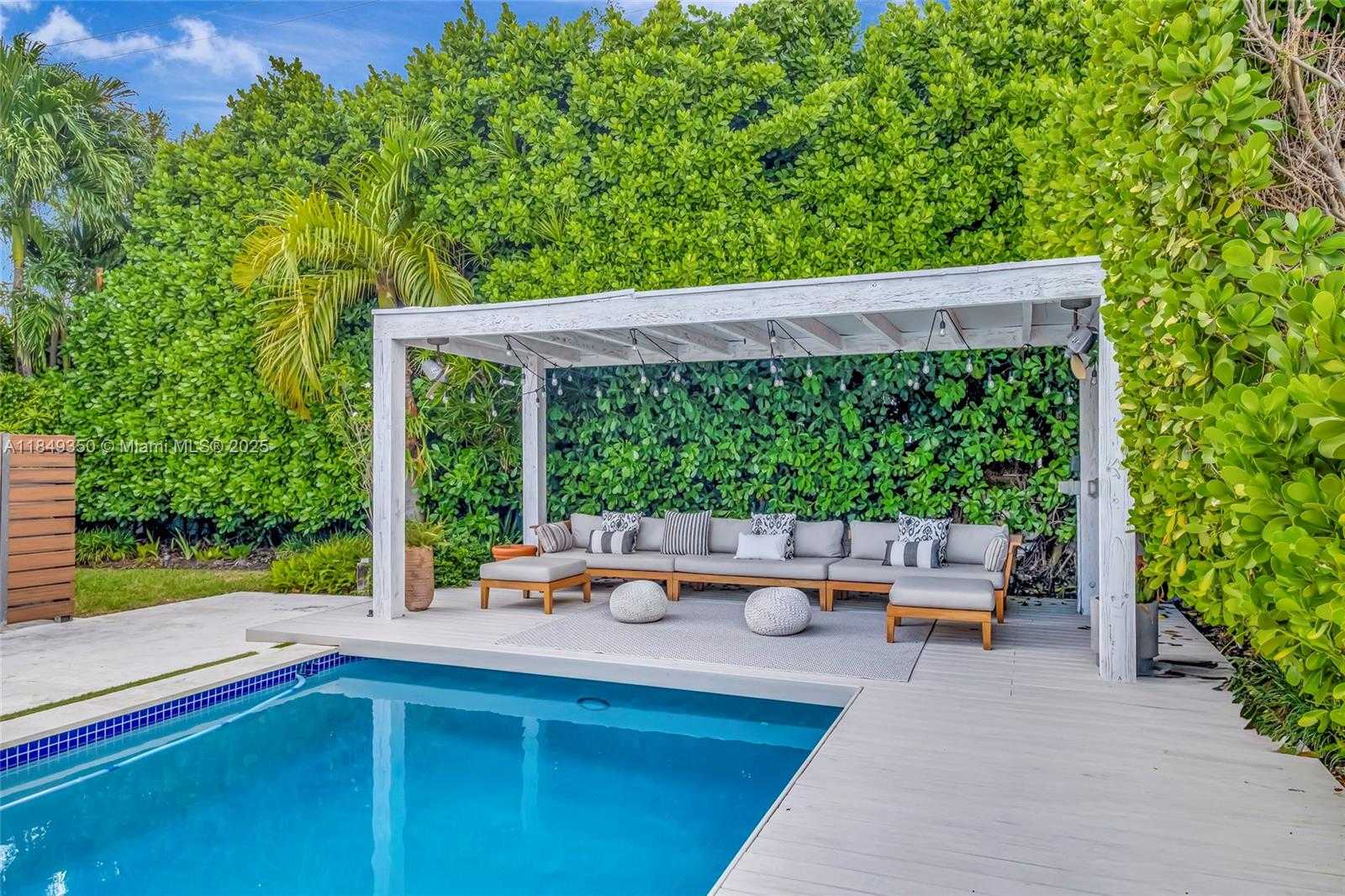 Small Image of 2152 PRAIRIE AVE, Miami Beach Number 54
