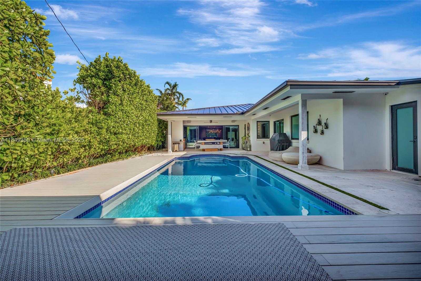 Small Image of 2152 PRAIRIE AVE, Miami Beach Number 57