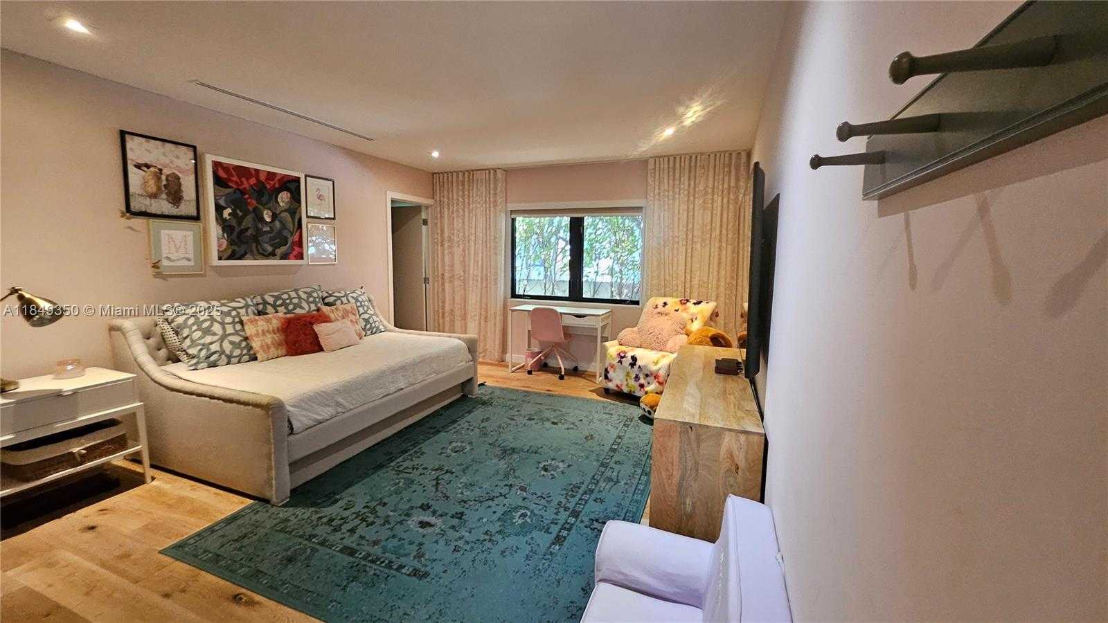 Small Image of 2152 PRAIRIE AVE, Miami Beach Number 75